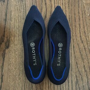 Rothys The Point II in navy, size 8.5